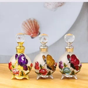 25ml Decorative Butterfly Rose Bottle with Zinc Alloy Metal Detailing and Glass Interior – Elegant Empty Container with Stainless Steel Applicator Stick for Essential Oils, Attar, Serums and Gift Packaging