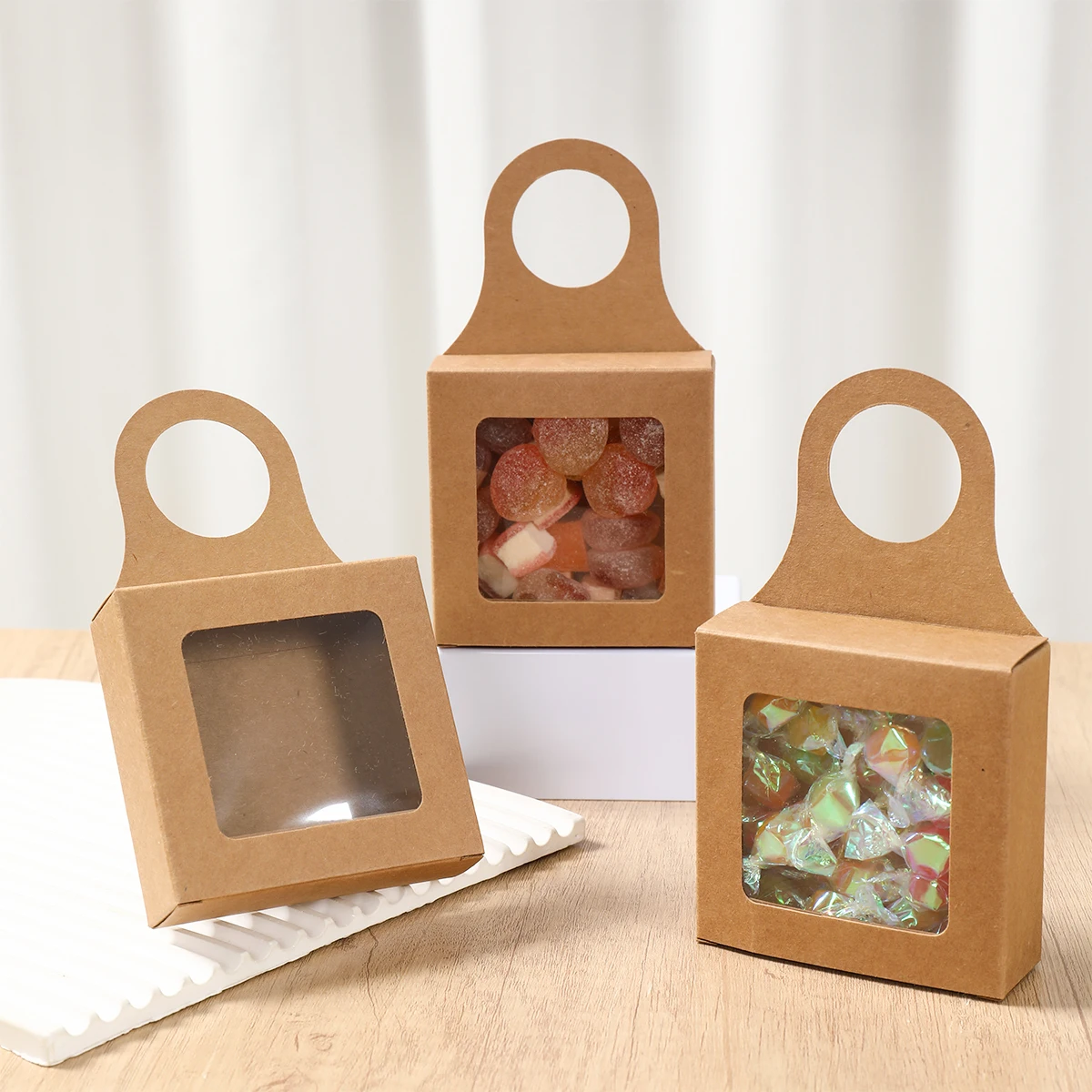 10pcs Kraft Paper Wine Gift Packaging Boxes with Window – Folding Hanging Candy, Biscuit, and Cookie Boxes, Reusable Black/White Cardboard Paper Packaging for Gifts and Parties - 图片 5