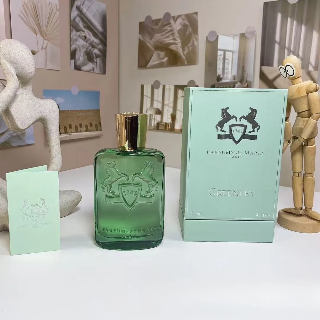 Luxury Empty Perfume Bottle and Gift Box Set – 125ml Refillable Thick Glass, PET or Acrylic Container with Alloy, ABS or Wooden Cap, Premium Rigid Paperboard Box with Velvet or Satin Lining, Factory Direct UGI Packaging Wholesale - 图片 11