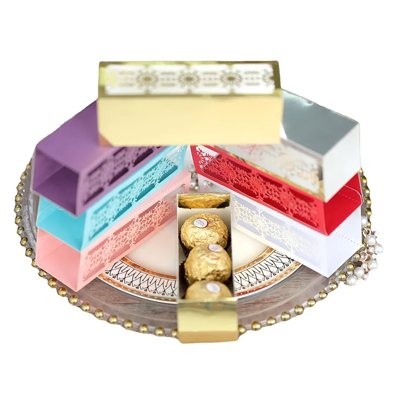 50Pcs Laser Cut Christmas Snowflake Packaging Gift Boxes, Drawer Style Candy Chocolate Box Favor, Pearl Paper Merry Christmas New Year Party Decoration Packaging Box with Pull Drawer Design - 图片 5