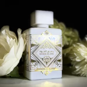 Luxury Glass Perfume Bottle with Elegant Gift Box Set, Leak-Proof and Durable Design for Unisex Fragrance, Stylish Transparent Packaging Perfect for Daily Use, Romantic Occasions, Vanity Display, and Premium Gifting