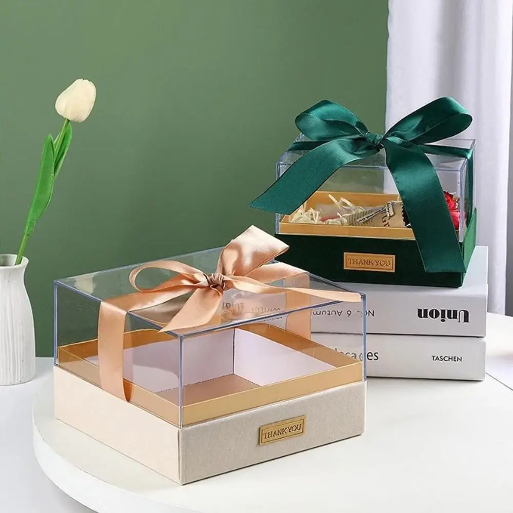 Transparent Wedding Hand Gift Box, Luxury Acrylic Bow Present Container for Valentine's Day, Anniversary, or Special Occasion Gifts, Elegant Light and Stylish Packaging for Weddings and Parties 2