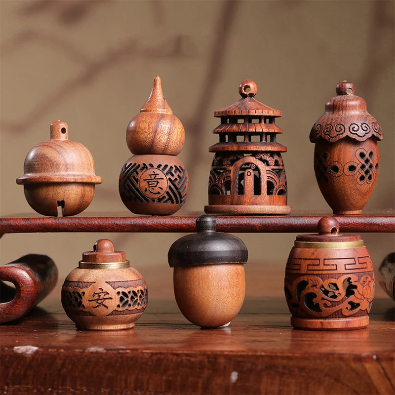 1Pc Natural Wood Lotus Shape Mini Perfume Aroma Diffuser Bottle with Expandable Sandalwood, Portable Wooden Jar, Hanging Pomander Container for Car, Room, DIY Essential Oil, Travel