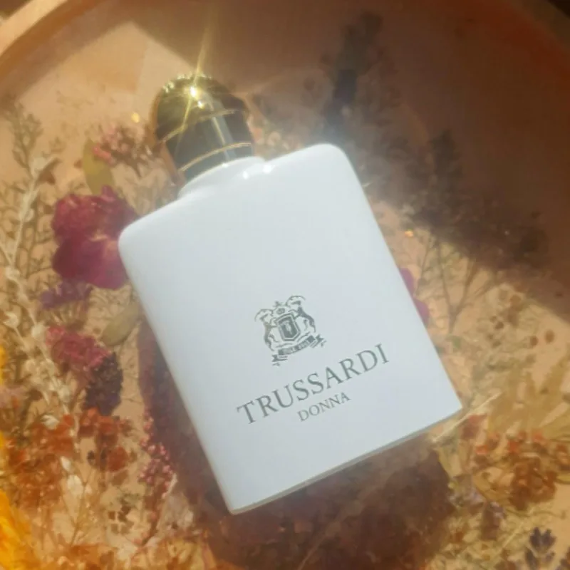 Premium Glass Perfume Bottle with Luxury Gift Box – Elegant Refillable Spray Container with Weighted Base and Satin-Lined Rigid Packaging, Ideal for Display, Travel, and High-End Gifting 2