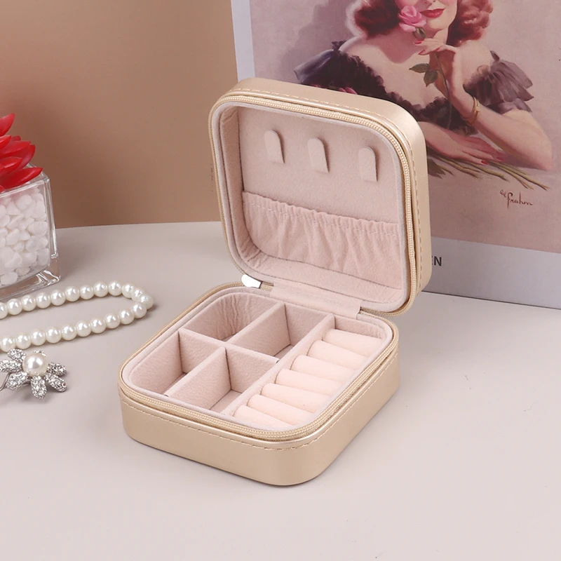 Travel Organizer Case 💼 PU Leather Jewelry Storage Box – Portable for Earrings, Necklaces, Rings – Compact Women’s Jewelry Holder – Multi-Functional Display & Storage Solution for Home and Travel – Durable, Lightweight, Elegant 5