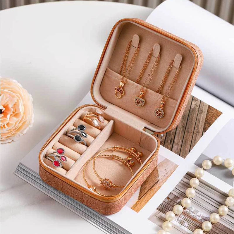 Travel Jewelry Organizer 💼 Cork Jewelry Organizer Box – Portable Travel Earring, Ring & Necklace Storage Case – Compact Multi-Compartment Display Box – Stylish & Functional Vintage Jewelry Holder – Eco-Friendly, Durable, Perfect Gift for Women 9