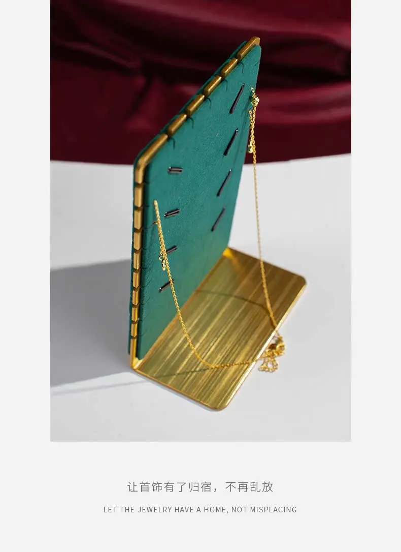 Velvet Metal Necklace Holder Display Stand – Elegant Pendant Show Shelf for Jewelry Packaging and Display, Velvet-Coated Metal Rack for Retail, Boutique, and Exhibition Counter Decoration Velvet Metal Necklace Holder Display Stand – Elegant Pendant Show Shelf for Jewelry Packaging and Display, Velvet-Coated Metal Rack for Retail, Boutique, and Exhibition Counter Decoration