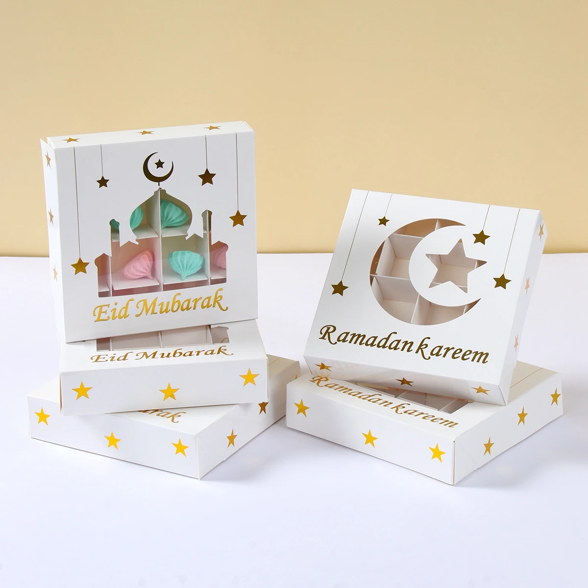 2Pcs Eid Mubarak Cake Boxes with Clear Window, Ramadan Kareem Transparent Candy and Chocolate Packaging Containers, Islamic Muslim Party Supplies for Home Decor, Dessert and Gift Presentation - 图片 3
