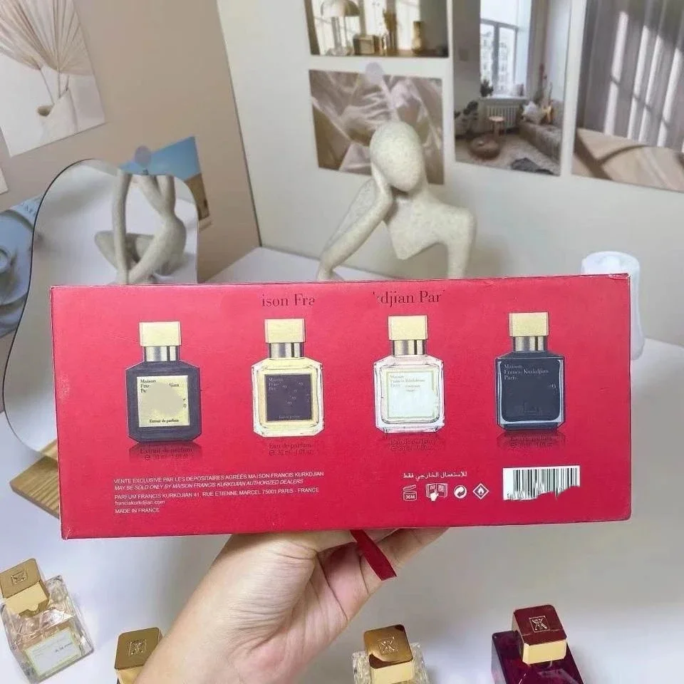 Luxury Men’s Empty Perfume Bottle Set – 4-Piece 100ml Glass Refillable Cologne Containers with Elegant Gift Box, Travel-Friendly Spray Atomizers, Reusable Bottles for Storage, Display, or DIY Fragrance - 图片 7