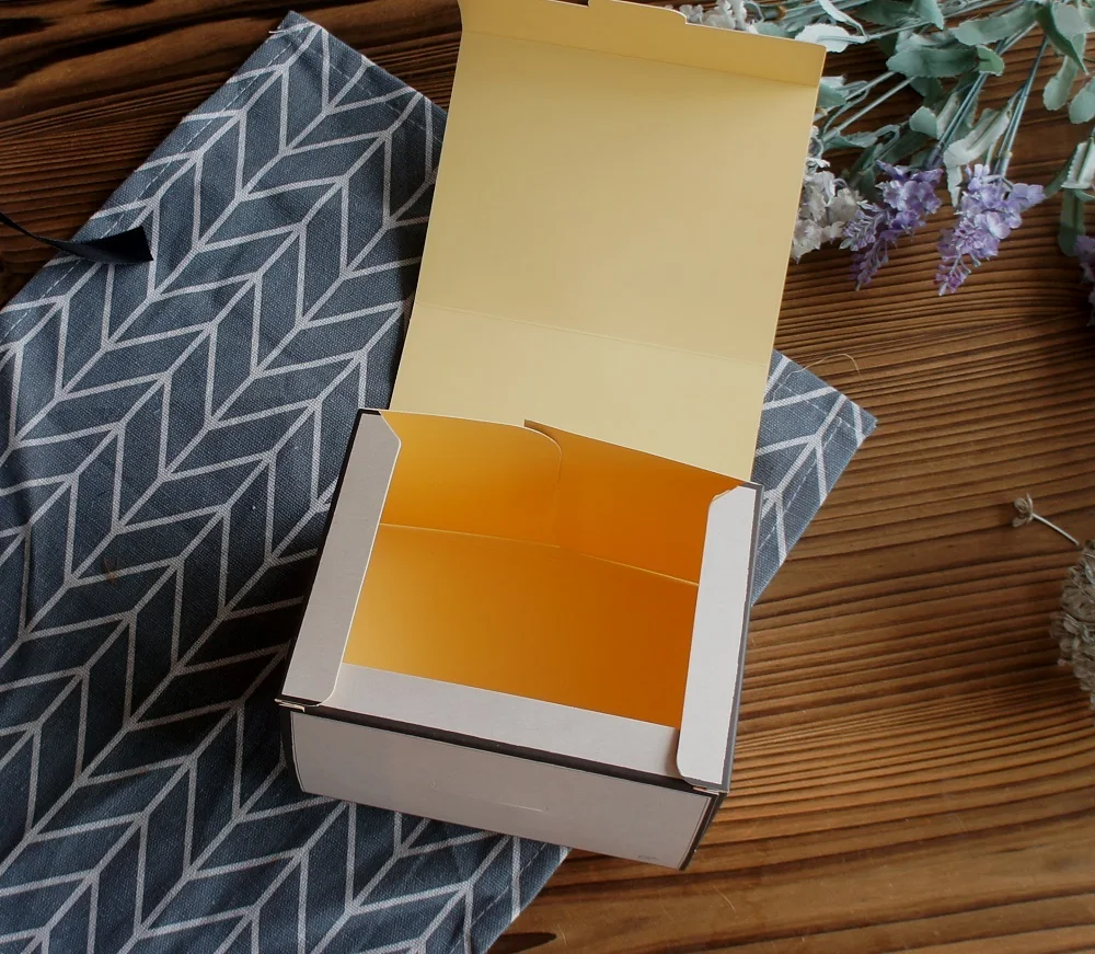 10 Pcs Blue Dog Bear Doll Paper Boxes 15.5×10×12cm for Wedding Birthday Valentine’s Day Chocolate Cookies Candy Macaron Packaging Food Safe Kraft Paper Gift Boxes 30