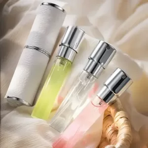 8ml Portable Leather Perfume Atomizer Bottle, Mini Refillable Spray Container for Travel, Liquid Cosmetics, Essential Oils, Empty Refillable Bottle for Fragrance On-the-Go
