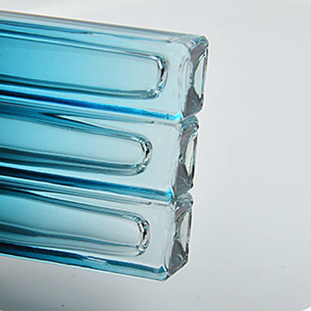 5ml 10ml High-End Square Glass Perfume Bottle Refillable Travel Atomizer, Portable Mini Spray Container for Sample Fragrance, Essential Oils, Holy Water, DIY Perfume, Elegant Blue Glass Bottle for Vanity or Gift - 图片 5