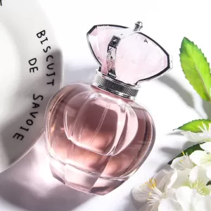 Sophisticated Glass Perfume Bottle with Luxury Gift Box Set, Leak-Proof and Stylish Design for Unisex Fragrance, Elegant Transparent Packaging Ideal for Daily Use, Romantic Occasions, Vanity Display, and Premium Gifting