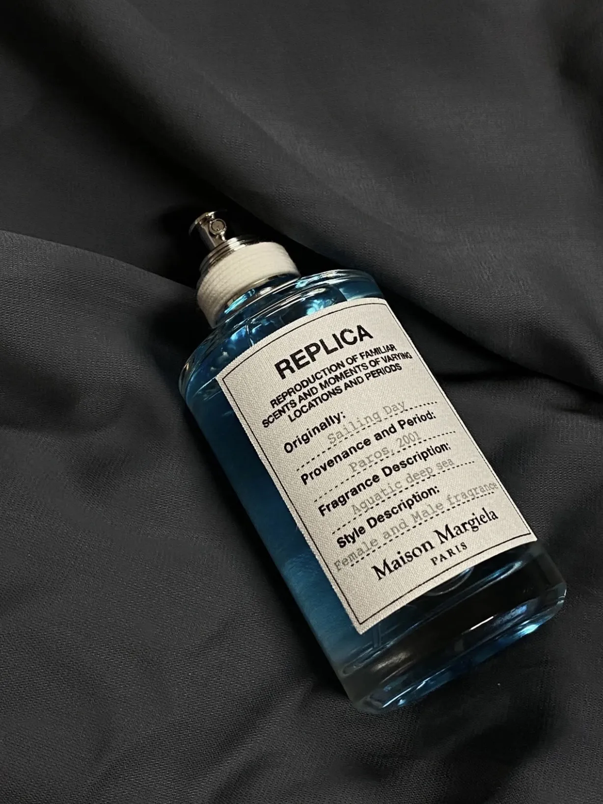 100ML Unisex Perfume Bottle with Long-Lasting Woody Scent, Elegant Glass, Acrylic or Metal Options with Fine Mist Spray and Luxury Custom Gift Box, Factory Direct Supply for Wholesale and Personalized Packaging 18