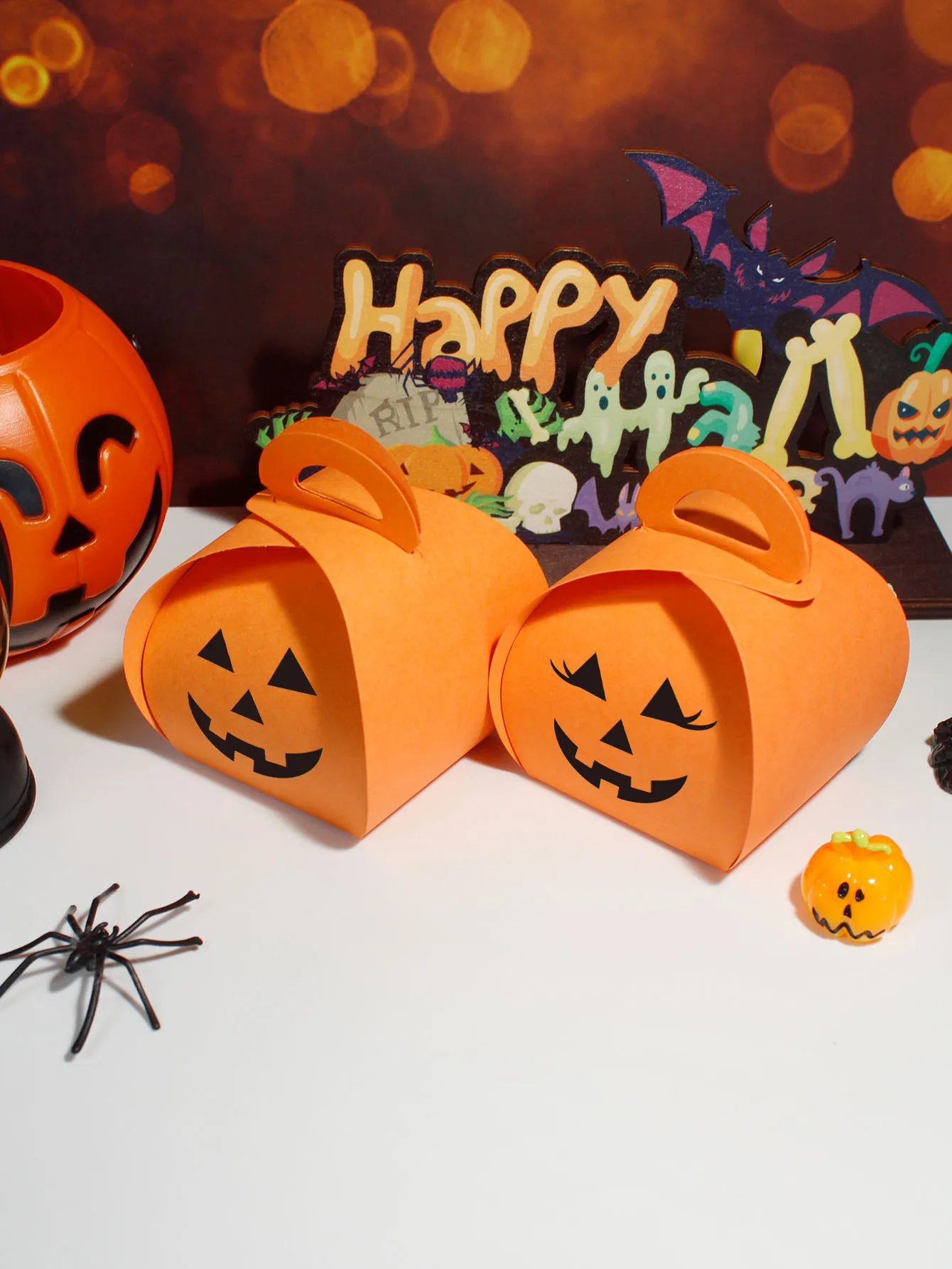 10/20/50PCS Halloween Candy Boxes for Kids, Decorative Bread and Gift Boxes with Emotions Hot Stamping, Party Favors, Treat Packaging, Spooky Themed Design, Factory Direct Supply