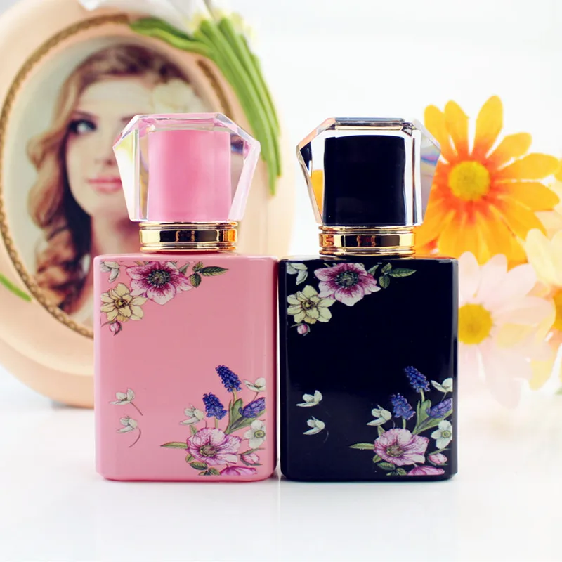5/10PCS 50ML Square Glass Perfume Bottles, Refillable Empty Spray Containers in Black, Pink, White, or Red, Luxury Fragrance Packaging Bottles for Travel, Retail Display, Gifting, and Boutique Use