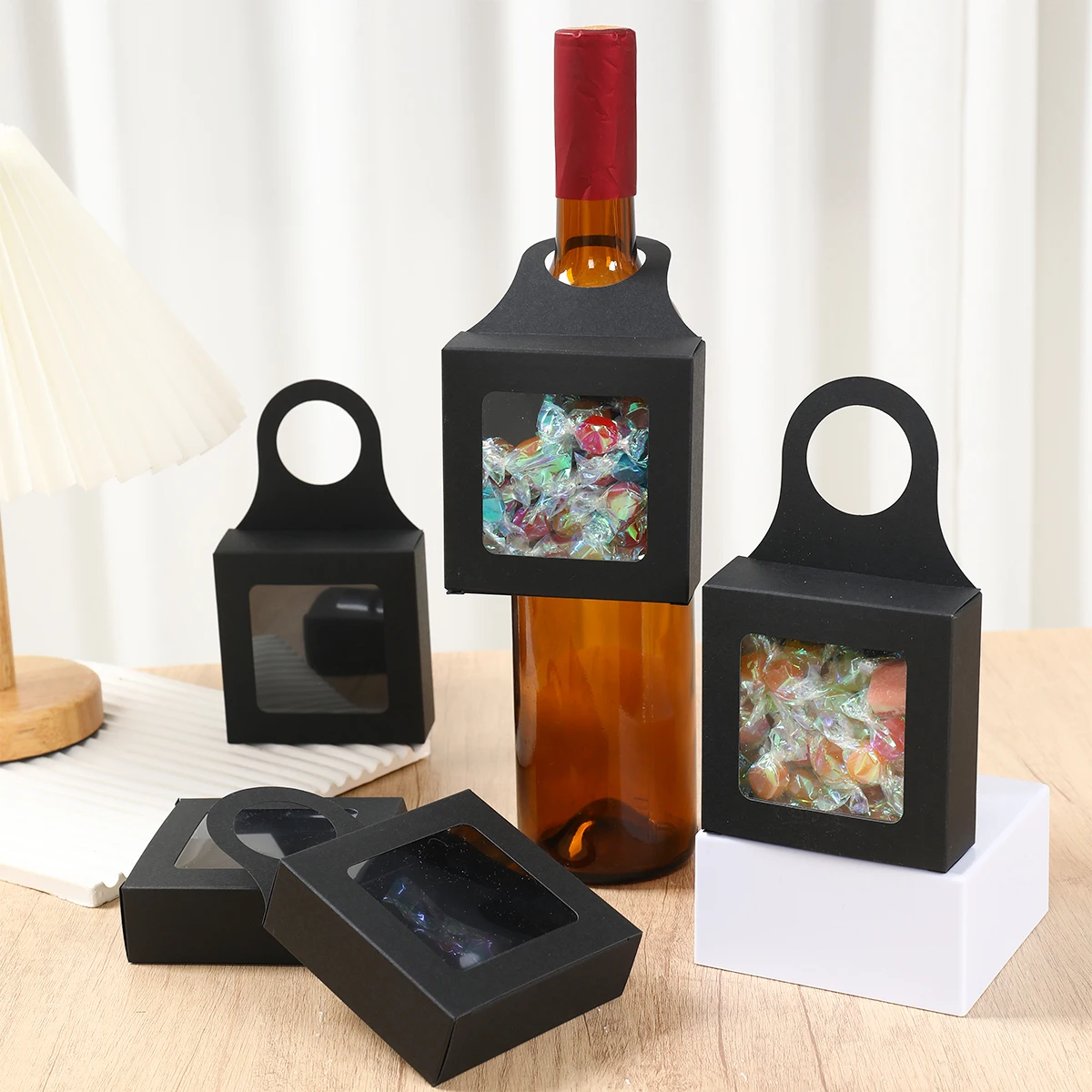 10pcs Kraft Paper Wine Gift Packaging Boxes with Window – Folding Hanging Candy, Biscuit, and Cookie Boxes, Reusable Black/White Cardboard Paper Packaging for Gifts and Parties - 图片 2
