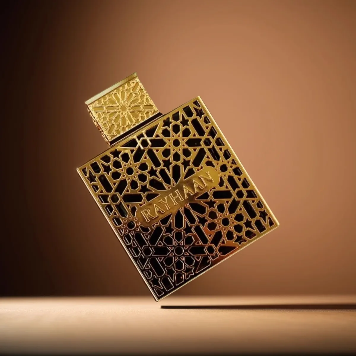 Luxury Empty Perfume Bottle and Gift Box Set – 100ml Refillable Thick Glass, PET or Acrylic Container with Alloy, ABS or Wooden Cap, Premium Rigid Paperboard Box with Velvet or Satin Interior, Factory Direct UGI Packaging Wholesale - 图片 3