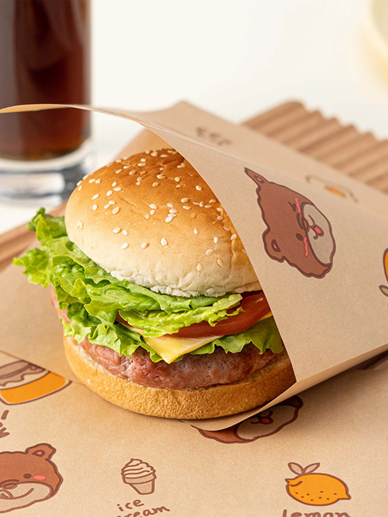 50PCS Grease-Resistant Kraft Paper Food Wrapping Sheets – Oil-Proof Sandwich, Burger, Fries, Toast & Fried Food Liners – Cute Bear Print Party Disposable Paper Mats for Home, Restaurant, Bakery 16