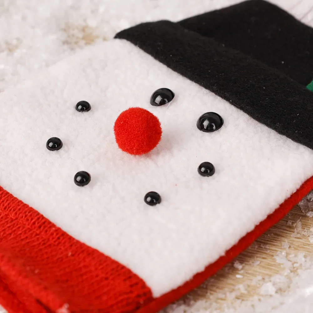 Christmas Sweater Wine Bottle Covers Set – 3/5/10PCS Knitted Santa & Snowman Bottle Bags, Reusable Holiday Decoration for Party, Dinner Table, Restaurant, Coffee Shop, Gift for Wine Lovers 9