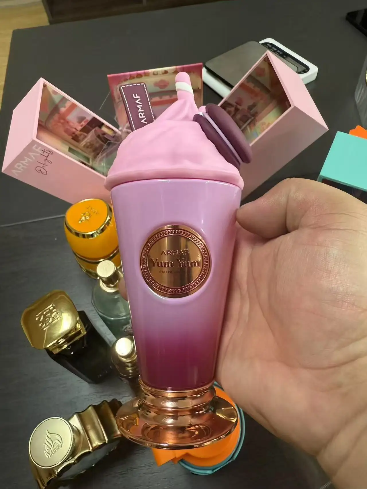 Premium Multi-Material Perfume Bottle & Gift Box – Crystal, Glass, Ceramic, Acrylic, Wood, and Metal Spray Container with Weighted Base and Plush Satin-Lined Rigid Packaging for Travel, Display, and Luxury Gifting 1