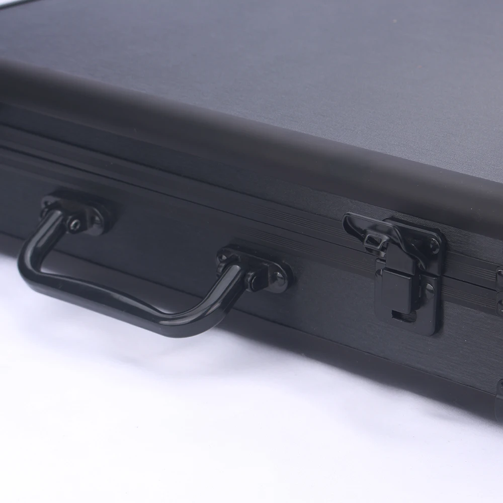 Elegant 18-Slot Aluminum Watch Organizer Box with Brushed Metal Finish, Lockable Jewelry Storage Case for Watches, Bracelets, and Accessories – Premium Display Holder for Men’s and Women’s Collections