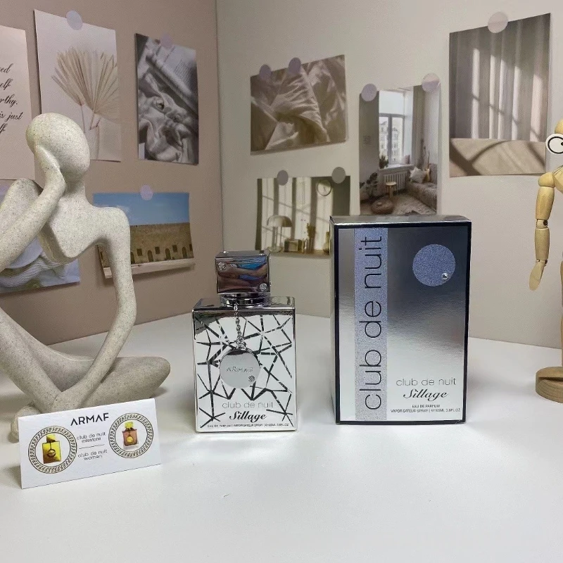 Luxury Refillable Perfume Bottle Set with Gift Box – Crystal Glass Spray Container with Weighted Base and Satin-Lined Rigid Packaging, Elegant Display, Travel-Ready, High-End Gifting 5