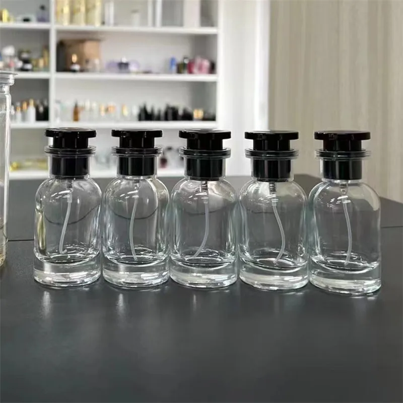 30ml Refillable Glass Perfume Bottle Cylindrical Atomizer Sub-Bottle for Travel, Portable Mini Parfum Spray Container with Aluminum Nozzle and Plastic Cap, Sample Bottle for Fragrance, Essential Oils, DIY Aromatherapy Use 1