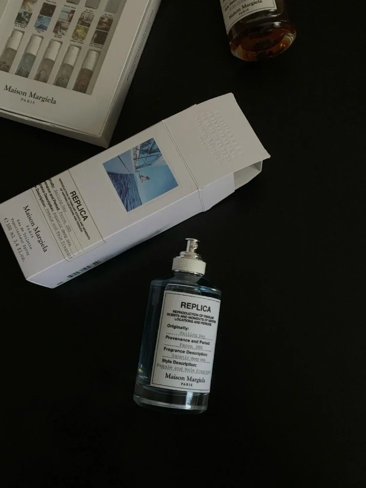 100ML Unisex Perfume Bottle with Long-Lasting Woody Scent, Elegant Glass, Acrylic or Metal Options with Fine Mist Spray and Luxury Custom Gift Box, Factory Direct Supply for Wholesale and Personalized Packaging 22