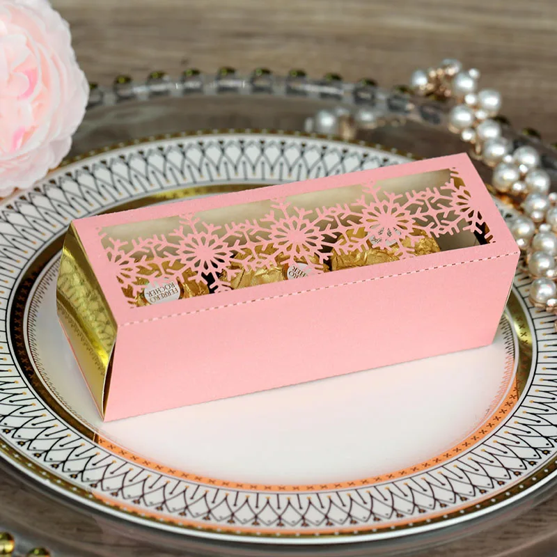 50Pcs Laser Cut Christmas Snowflake Packaging Gift Boxes, Drawer Style Candy Chocolate Box Favor, Pearl Paper Merry Christmas New Year Party Decoration Packaging Box with Pull Drawer Design 13