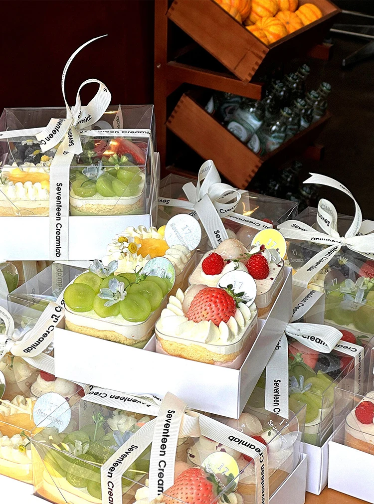 Four by Six by Nine Grid Transparent Cake Box Dessert Pastry Container for Afternoon Tea, Picnic, Party, Takeaway, Western-Style Baked Goods, Mousse, Cupcakes, Cookies, Home and Bakery Packaging 12