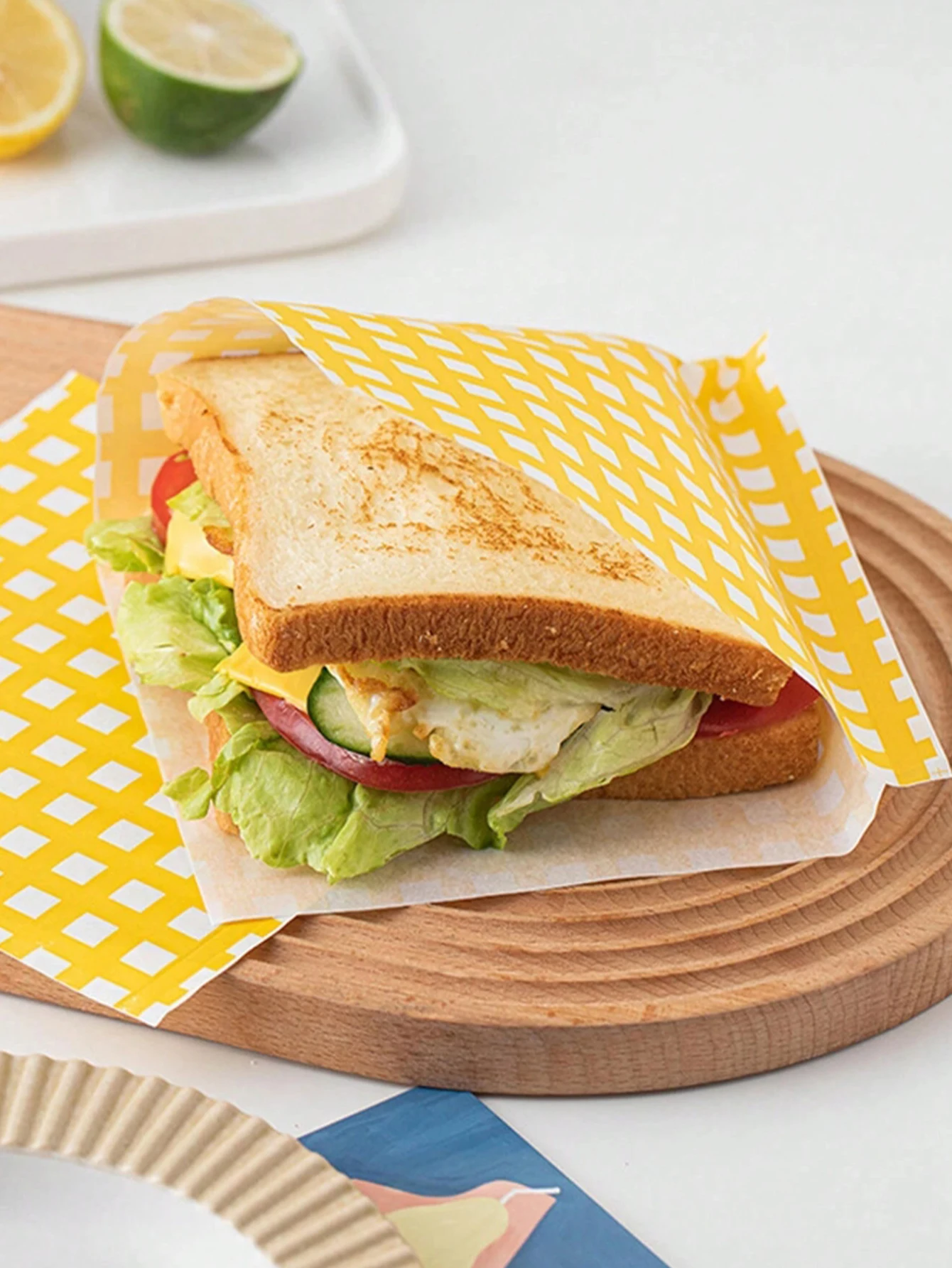 50PCS Grease-Resistant Kraft Paper Food Wrapping Sheets – Oil-Proof Sandwich, Burger, Fries, Toast & Fried Food Liners – Cute Bear Print Party Disposable Paper Mats for Home, Restaurant, Bakery 12