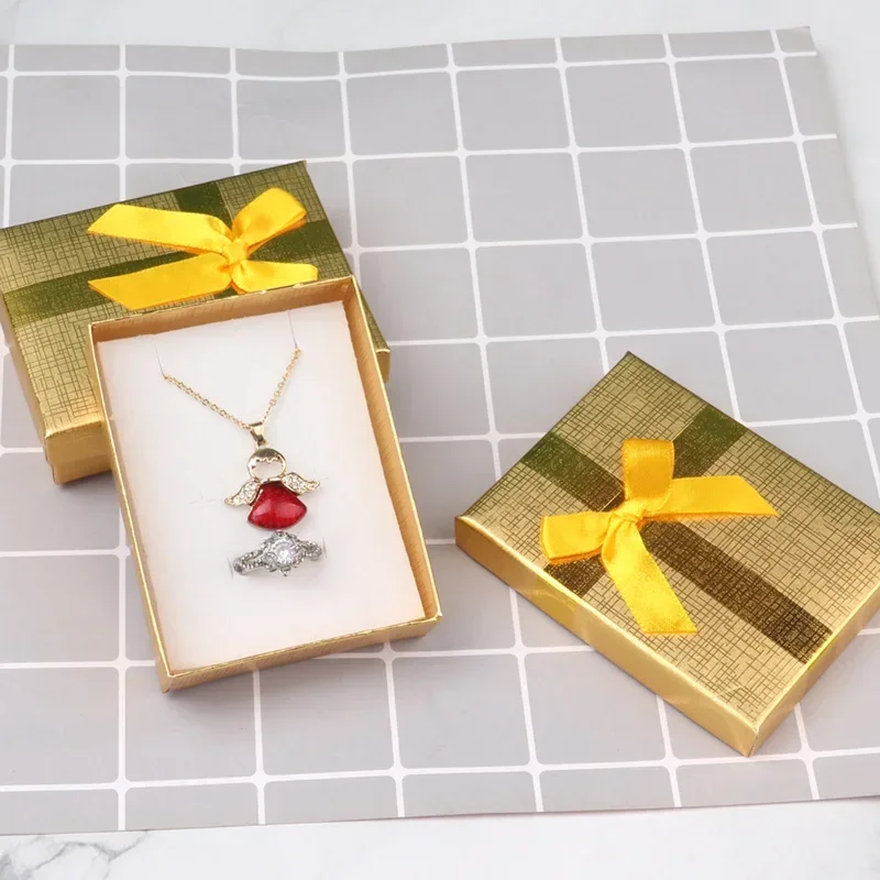 Velvet Metal Necklace Holder and Cardboard Jewelry Gift Box with Butterfly Bow – Sponge Lined Rectangle Packaging for Rings, Bracelets, Earrings and Necklaces – Elegant Jewelry Display and Storage