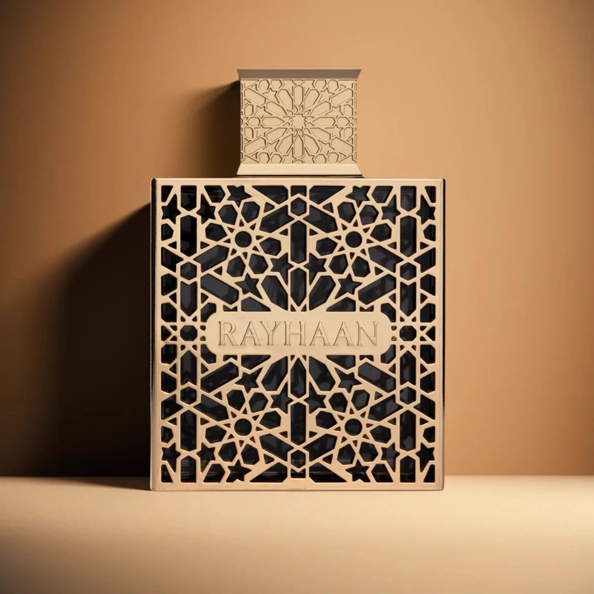 Luxury Refillable Perfume Bottle with Rigid Gift Box – Elegant Clear Glass Container with Crystal Cap, Satin-Lined Packaging, Premium Display and Gifting Solution for Men and Women - 图片 4