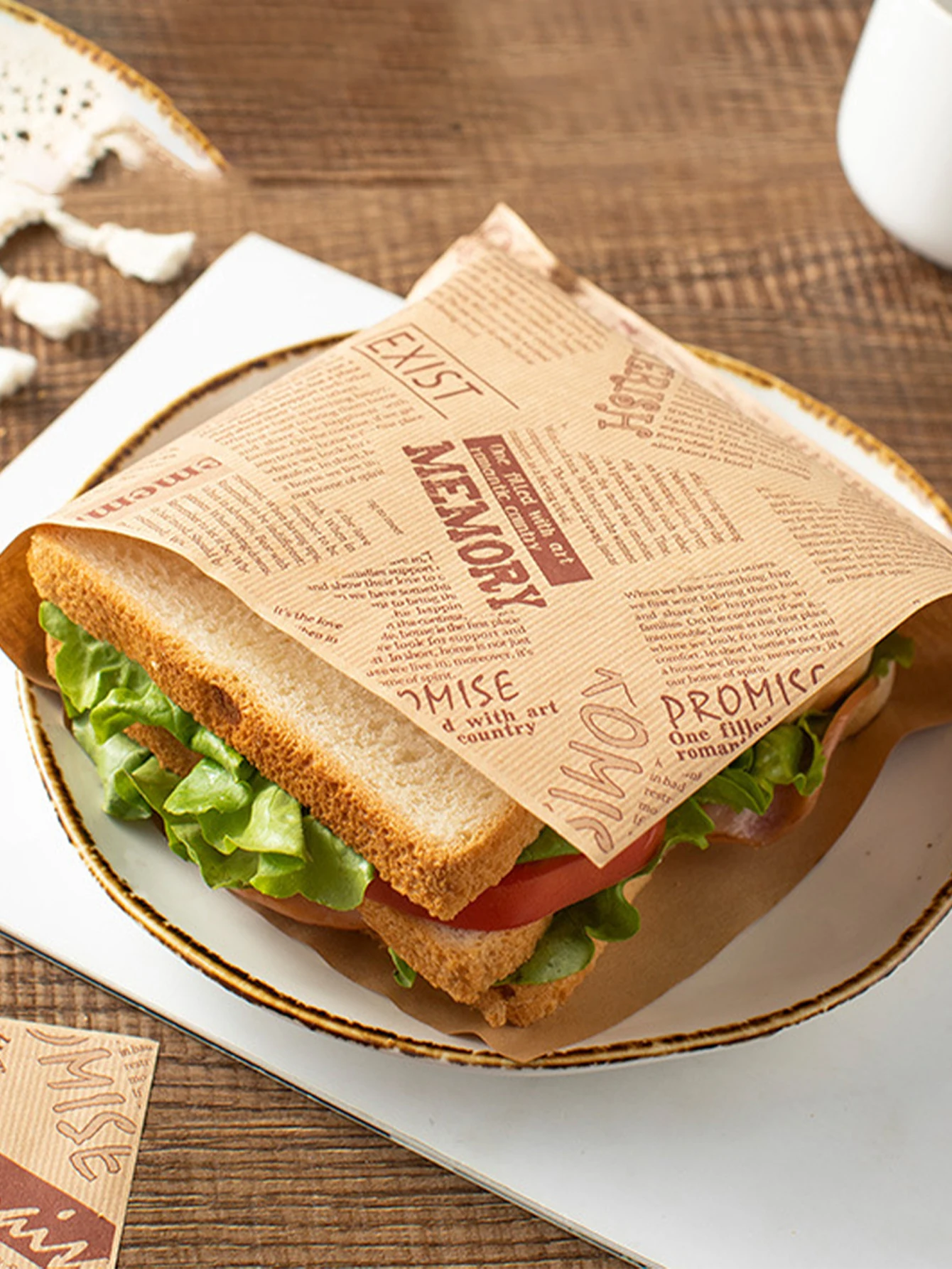 50PCS Grease-Resistant Kraft Paper Food Wrapping Sheets – Oil-Proof Sandwich, Burger, Fries, Toast & Fried Food Liners – Cute Bear Print Party Disposable Paper Mats for Home, Restaurant, Bakery 7