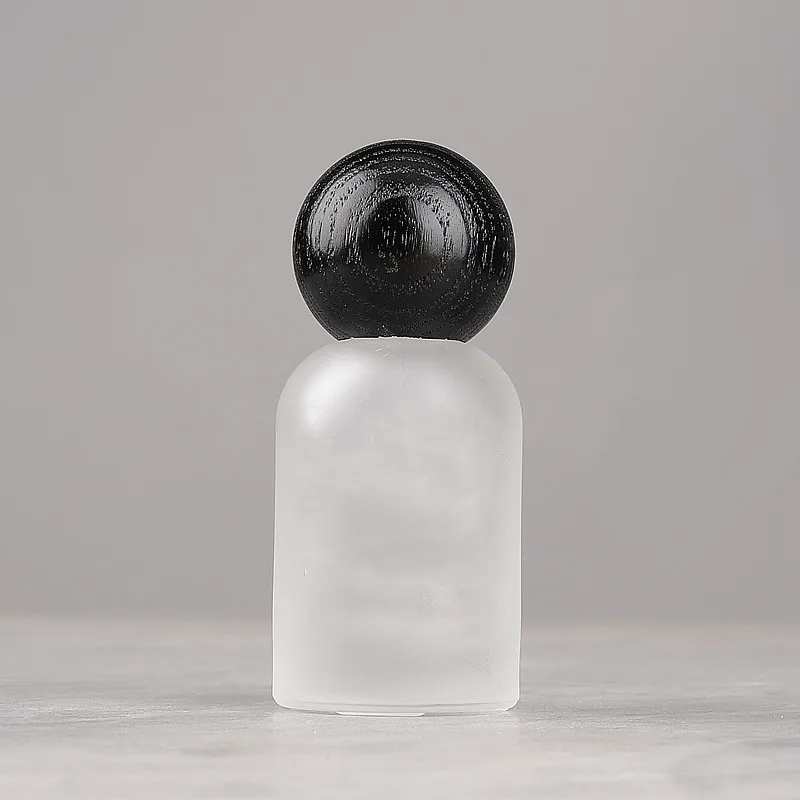 10pcs 30/50ml Frosted Glass Perfume Bottles – Refillable Screw Wooden Lid Atomizer Containers, Fine Mist Spray Dispensers for Fragrance, Essential Oils, Cosmetic Liquids, Travel or DIY Storage - 图片 9