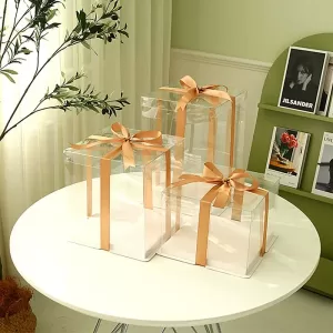This Clear Cake Transport Box Instantly Makes Your Desserts Look Like Viral Influencer Creations