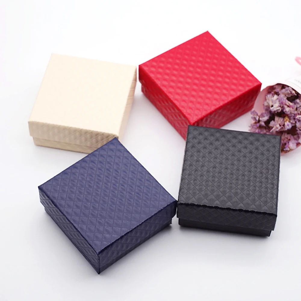 White Jewelry Gift Boxes for Necklace, Earrings, Bracelet, Ring, Brooch, or Keychain – Red Lined Paper Packaging Box for Jewelry Storage or Retail Display, 1/5/10/20PCS Small Wholesale Gift Boxes