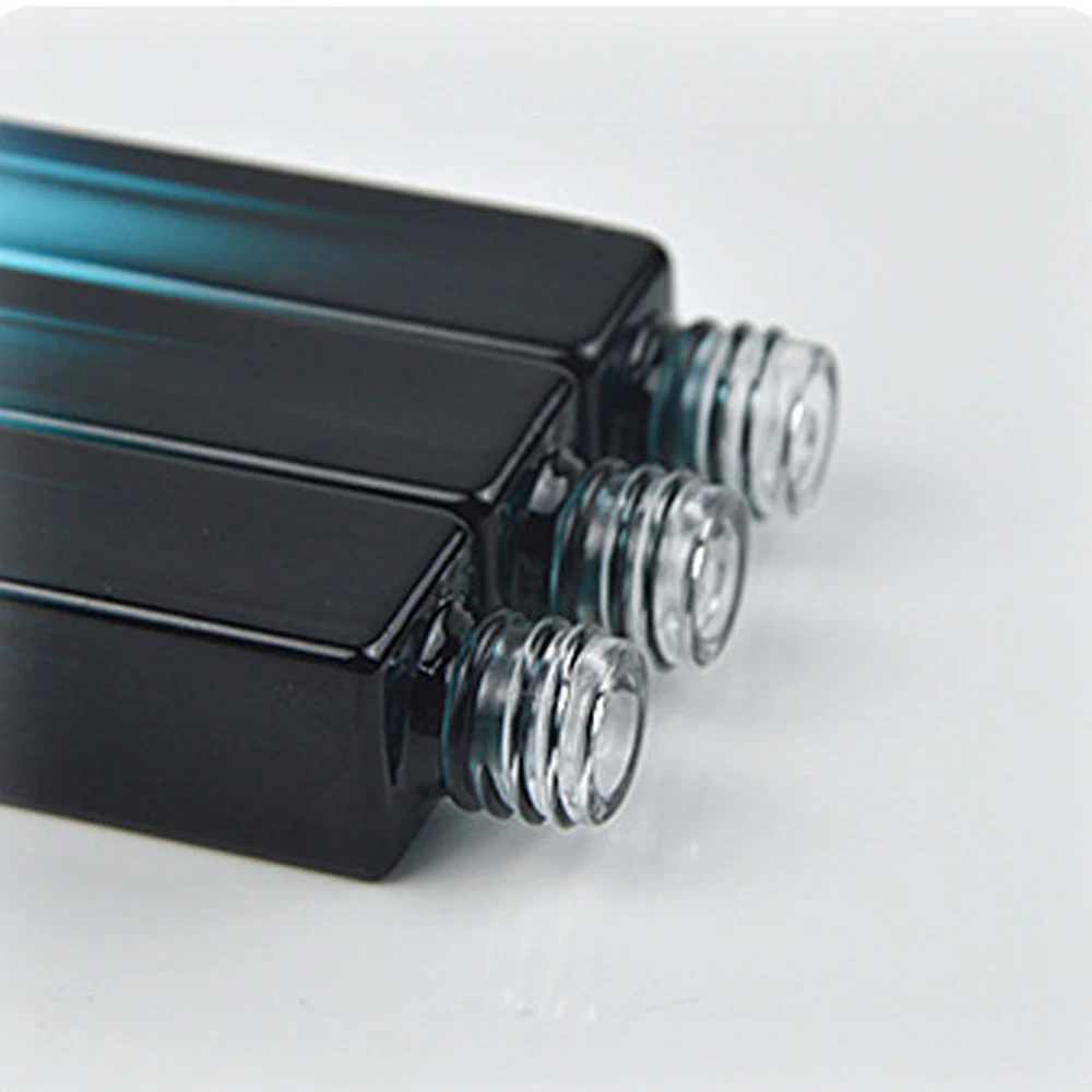 5ml 10ml High-End Square Glass Perfume Bottle Refillable Travel Atomizer, Portable Mini Spray Container for Sample Fragrance, Essential Oils, Holy Water, DIY Perfume, Elegant Blue Glass Bottle for Vanity or Gift - 图片 4