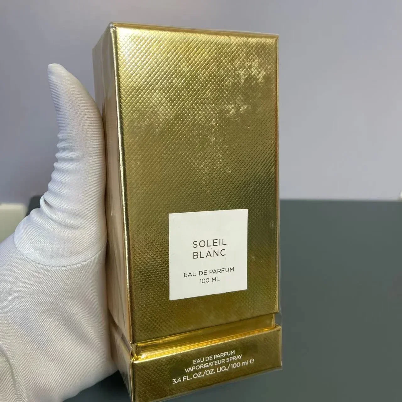 Luxury Refillable Perfume Bottle with Gift Box – Crystal Glass Spray Container with Weighted Base and Satin-Lined Rigid Packaging, Elegant Display, Travel-Ready, Premium Gifting Set - 图片 12